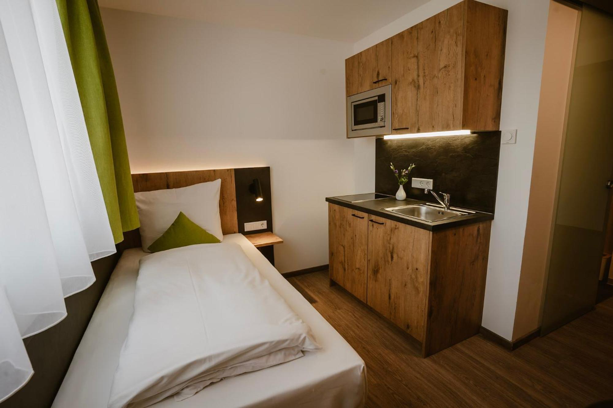 Motel Sleep Inn Toging am Inn 外观 照片