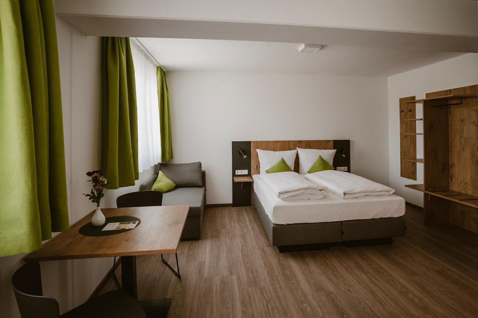 Motel Sleep Inn Toging am Inn 外观 照片
